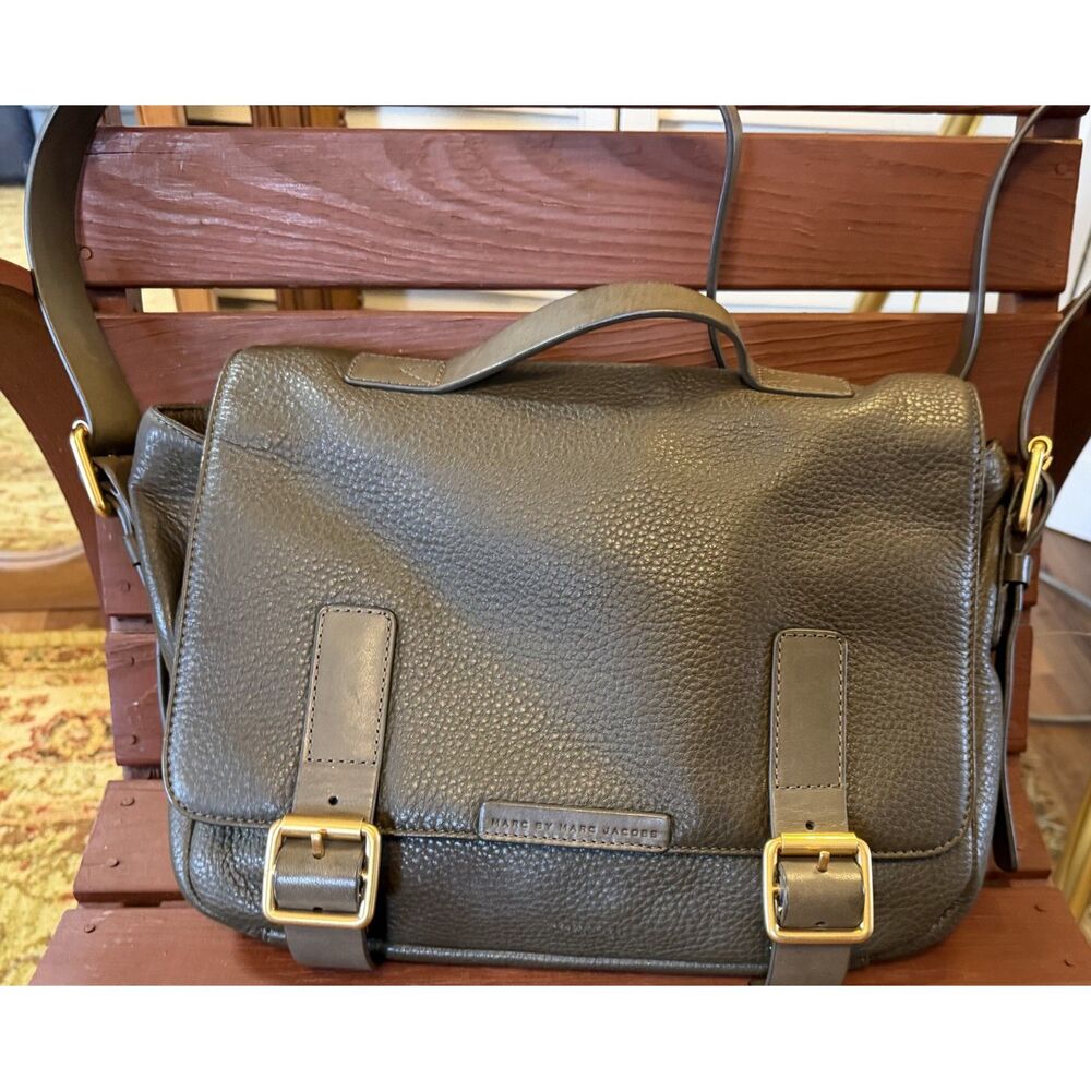 MARC by Marc Jacobs SMALL briefcase - Sample NFS Olive Leather EX